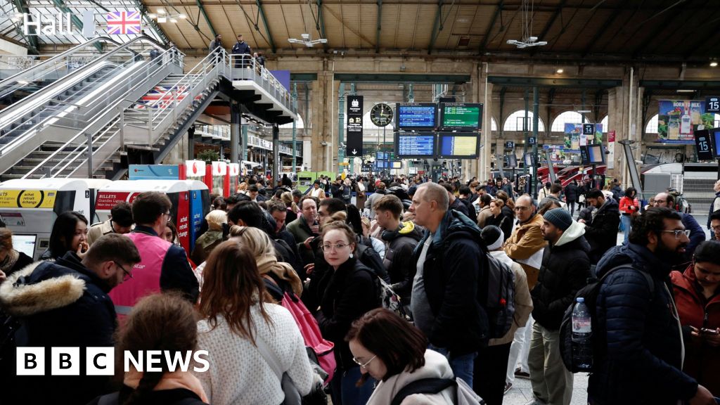 Eurostar services to resume after major disruption