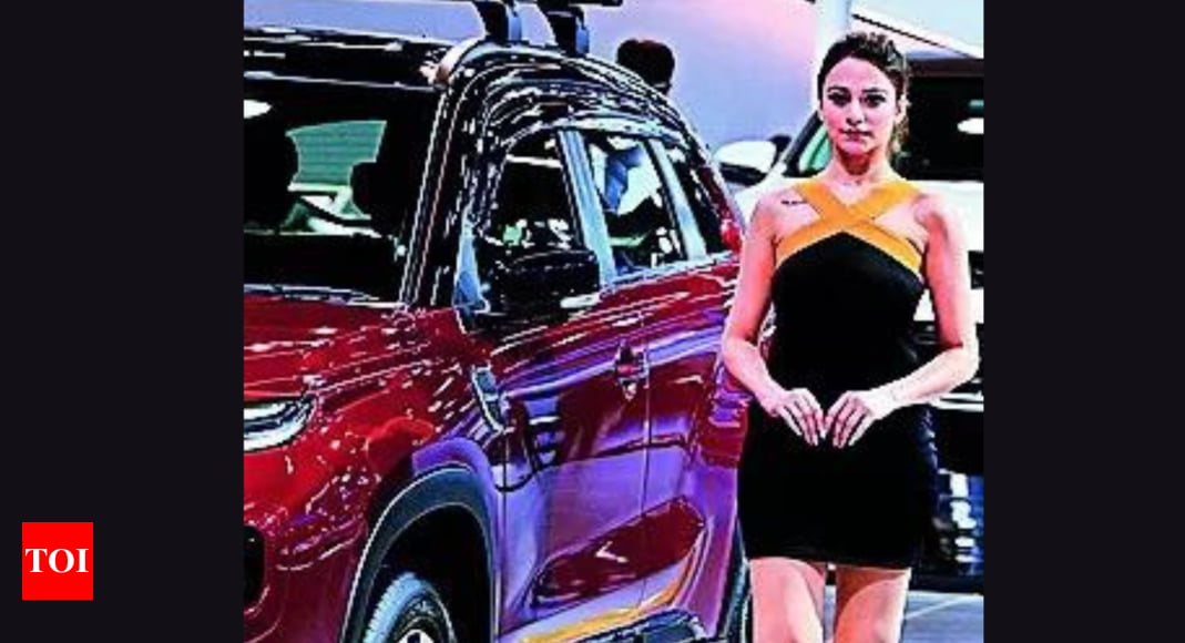 Auto Expo may lose sheen as government plans mega mobility show