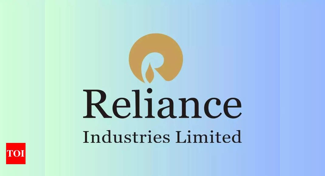 RIL's Profit Rises 10% to ₹19.6k Cr in Q3 Powered by Oil & Gas, Jio | India Business News